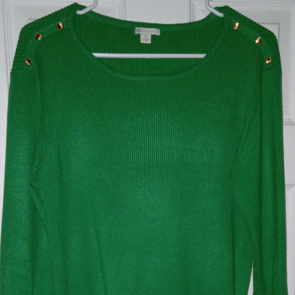 Cato green top with flared ruffle sleeve, size XL